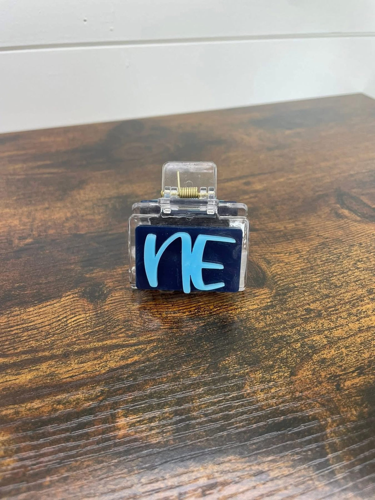 NE small hair clip