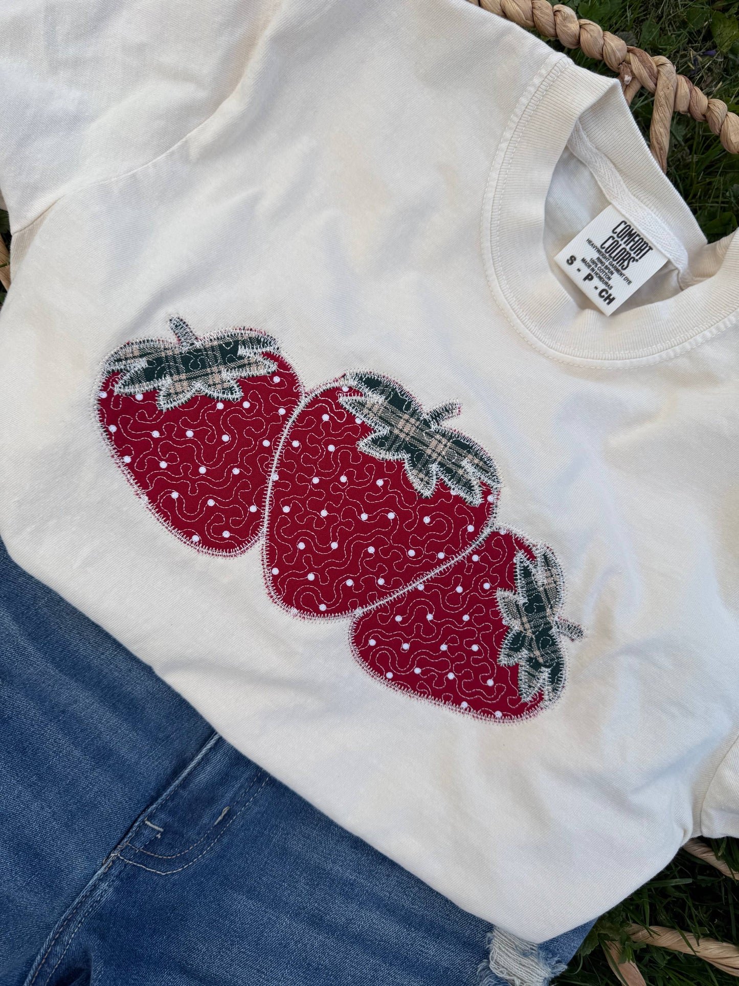Strawberries embroidered shirts