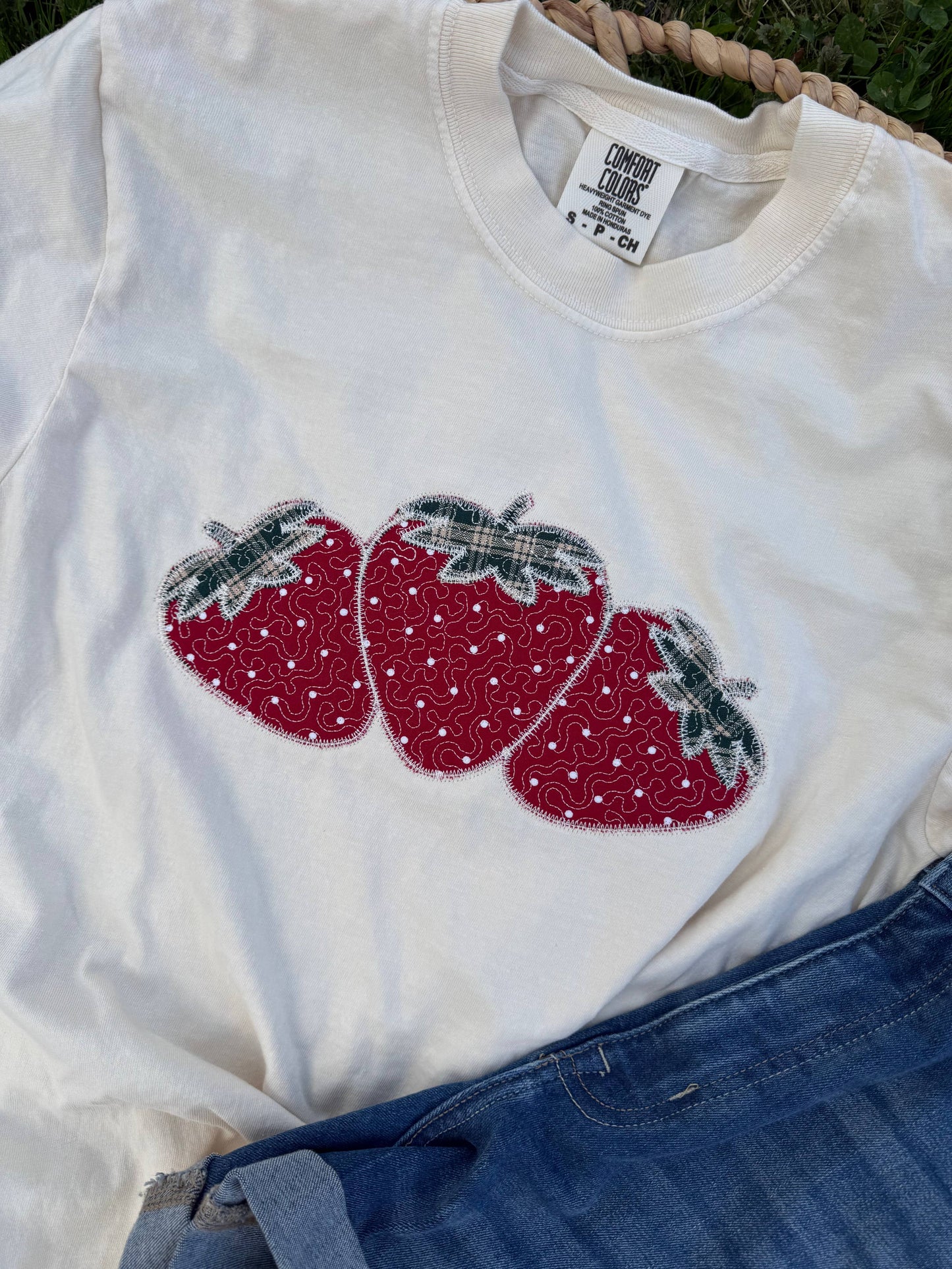Strawberries embroidered shirts
