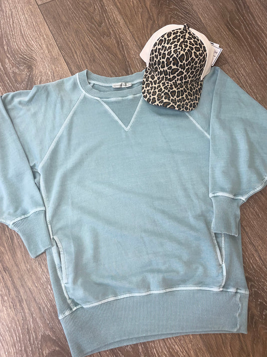 Ash Blue Pullover with Pockefs