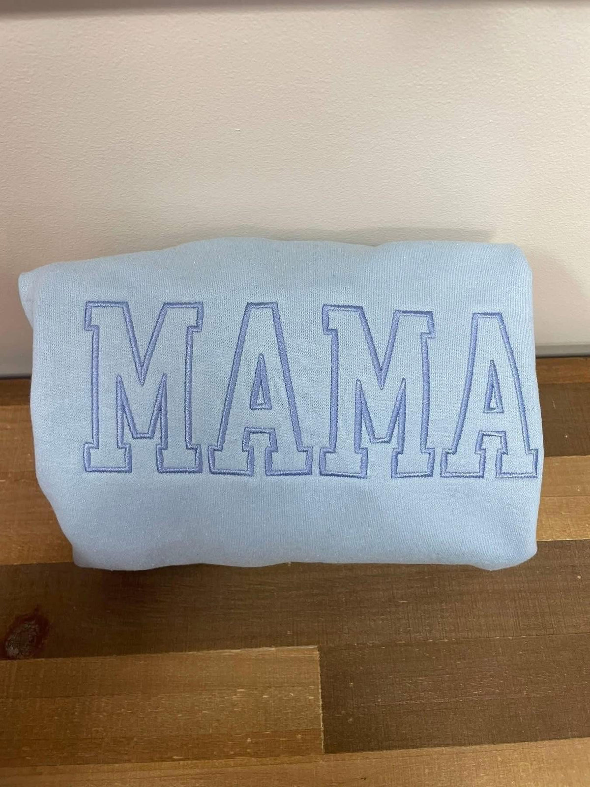 Mama Blue Embroidered Crewneck XL