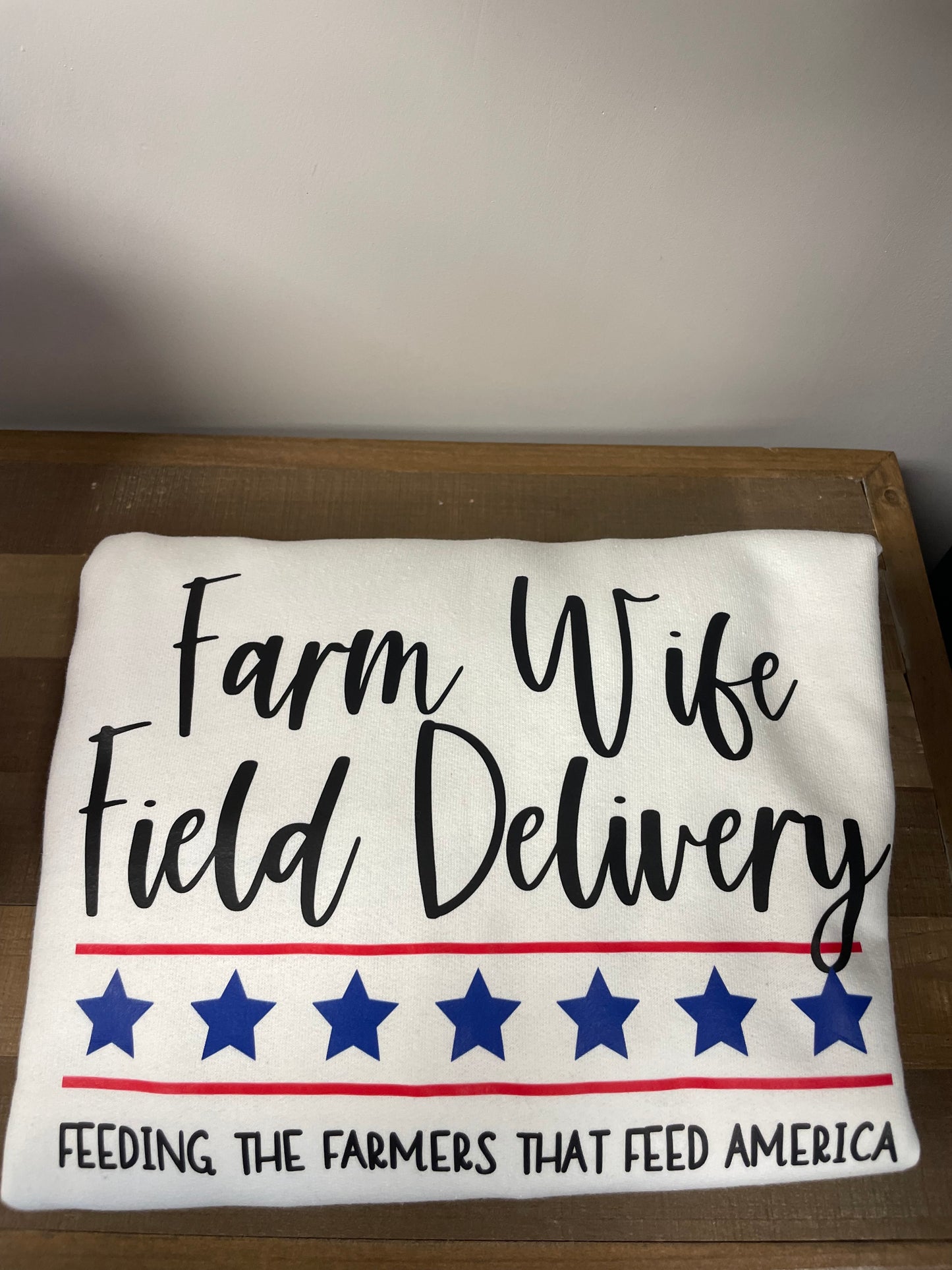Farm Wife Medium Crewneck