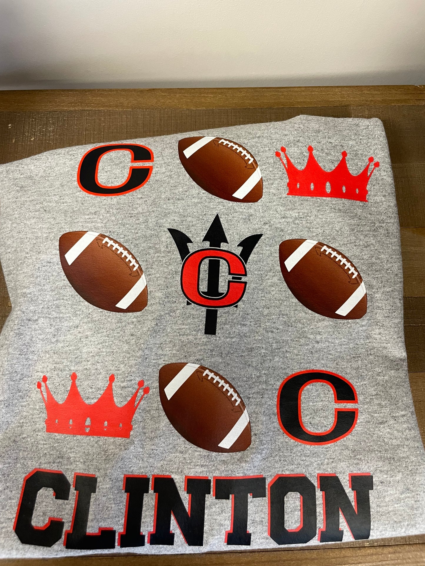 Clinton Football XL Shirt