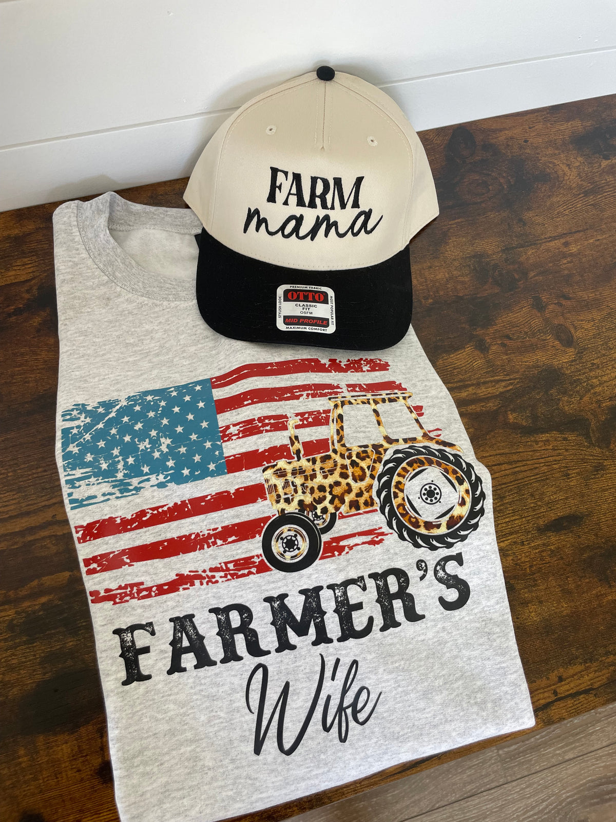 Farmer’s wife crewneck