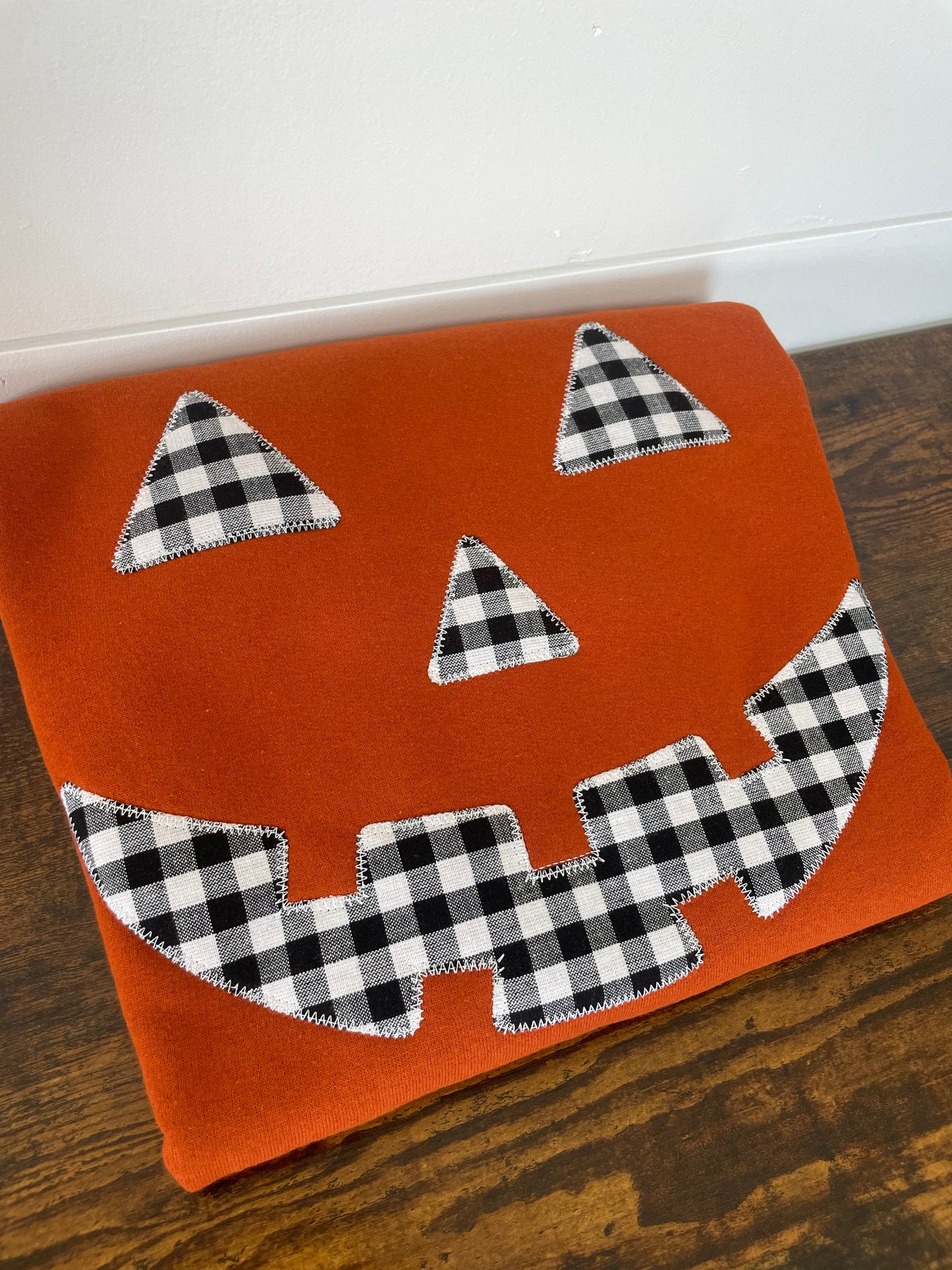 Jack O Lantern Pumpkin Crewneck Burnt Orange